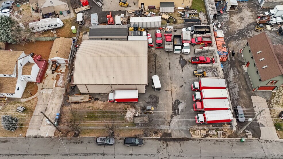 More Photos Of 7011 Beaver Dam Rd, Levittown Industrial For Sale