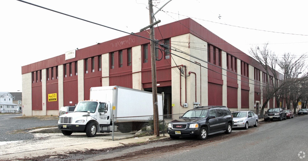 Primary Photo Of 10-30 Pearl St, Long Branch Warehouse For Lease