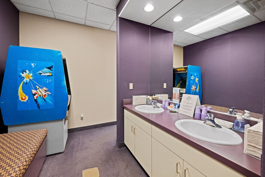 More Photos Of 6536 S McCarran Blvd, Reno Medical For Sale