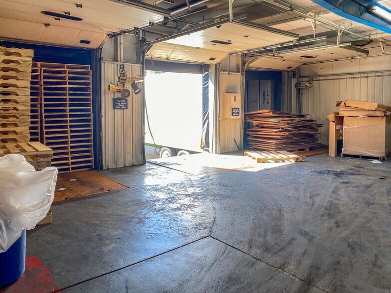 More Photos Of 101 Juneau & 301 2nd St, Elroy Industrial For Sale