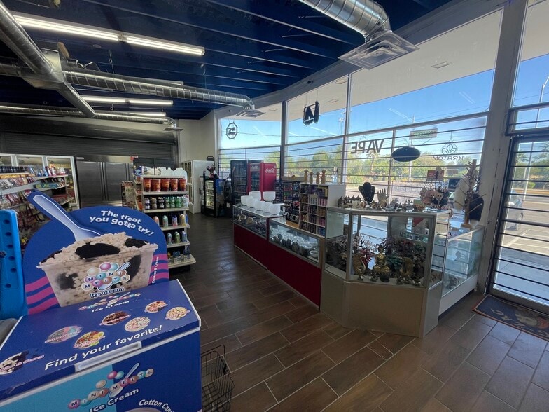 More Photos Of 4126 E Bell Rd, Phoenix Convenience Store For Sale