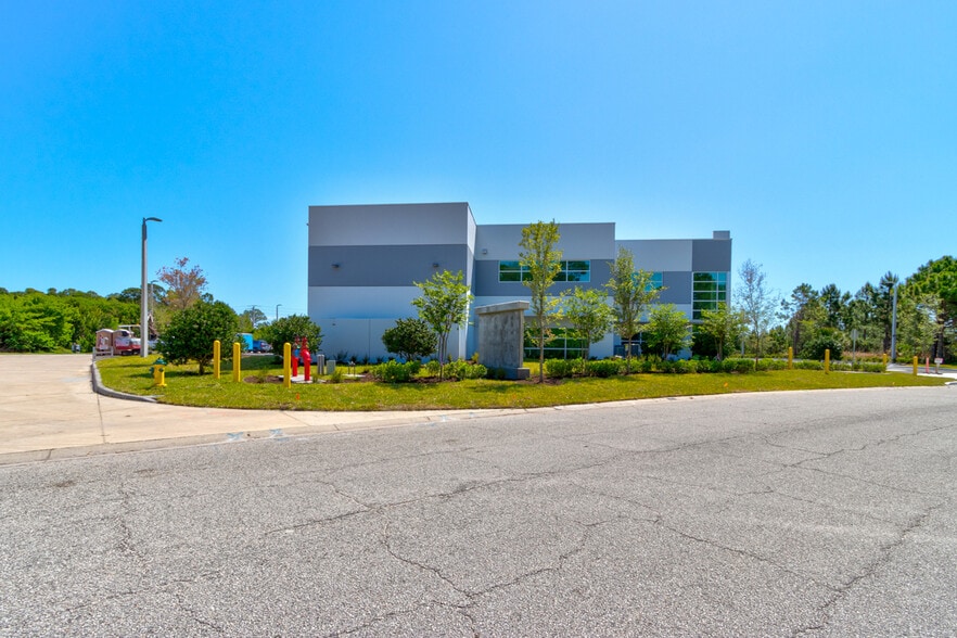 Primary Photo Of 4451 Eastport Park Way, Port Orange Industrial For Lease