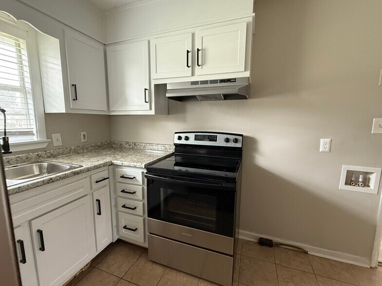 More Photos Of , Huntsville Multifamily For Sale