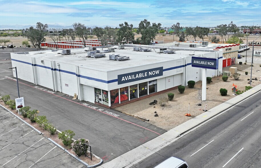 Primary Photo Of 1919 W Bell Rd, Phoenix Freestanding For Lease