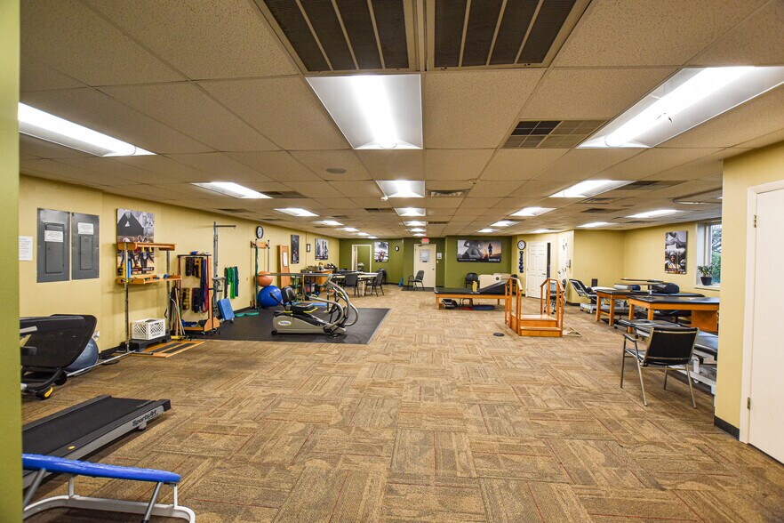 More Photos Of 1480 E 3rd St, Chattanooga Medical For Sale