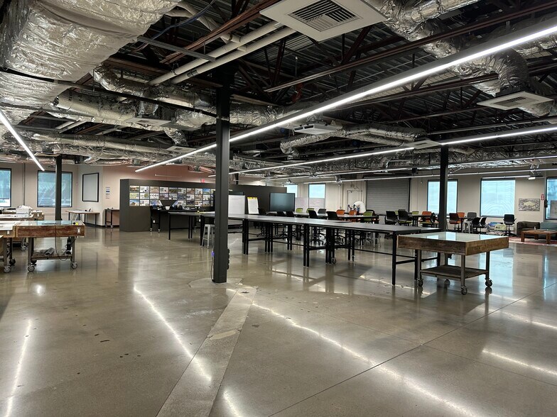 More Photos Of 8 Hughes, Irvine Office For Lease