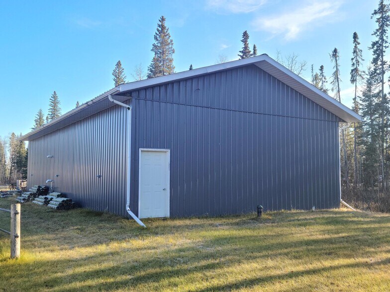 More Photos Of 52313 Hwy 47, Yellowhead County Hotel For Sale
