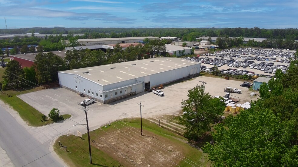 More Photos Of 291 Telfair Rd, Savannah Warehouse For Lease