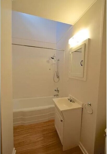 More Photos Of 6403 Tompkins Ct, West Linn Multifamily For Sale