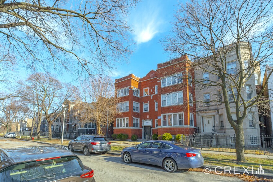 More Photos Of , Chicago Multifamily For Sale