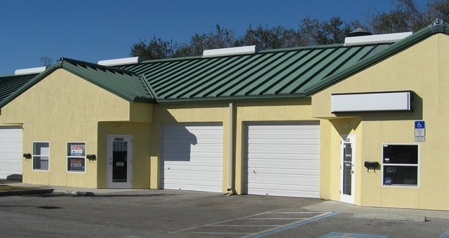 Primary Photo Of 10038-10060 Gibsonton Dr, Riverview Warehouse For Lease