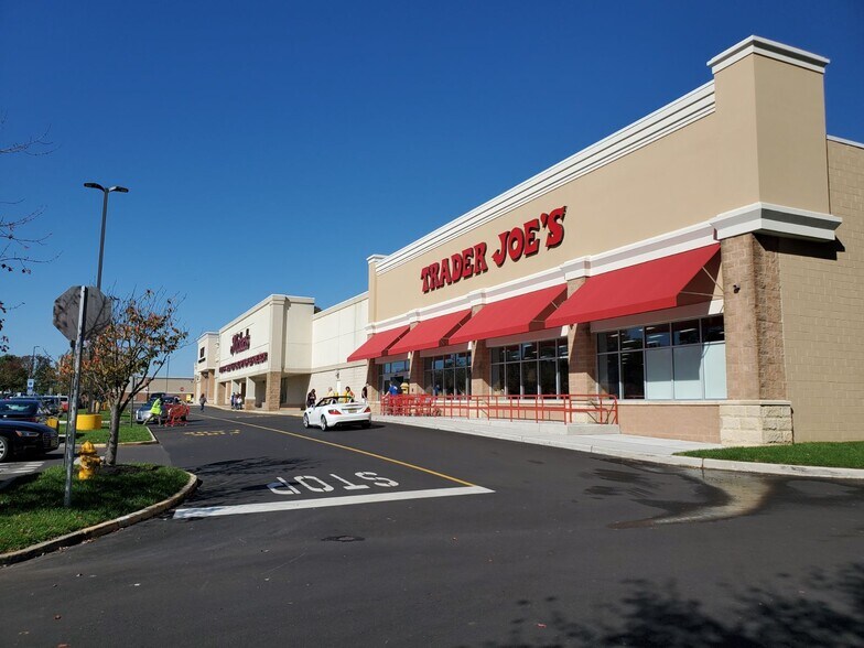 More Photos Of 4345 Highway 9, Freehold General Retail For Lease