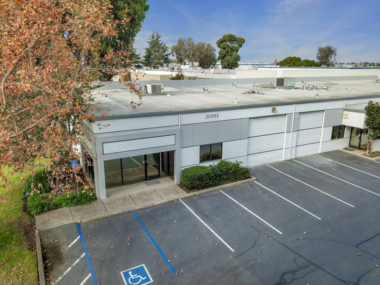 More Photos Of 30995-30997 Huntwood Ave, Hayward Warehouse For Sale