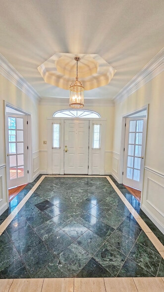 More Photos Of 401 Edgemoor Rd, Wilmington Specialty For Sale