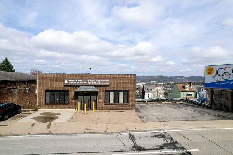 More Photos Of 3519 Bigelow Blvd, Pittsburgh Office For Sale
