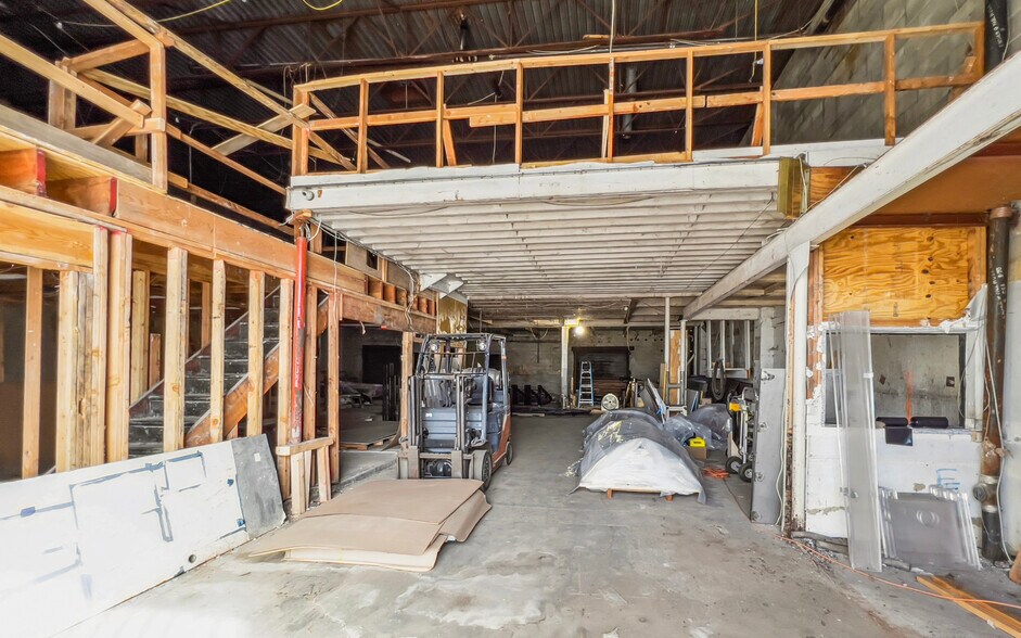 More Photos Of 177 27th St, Brooklyn Warehouse For Sale