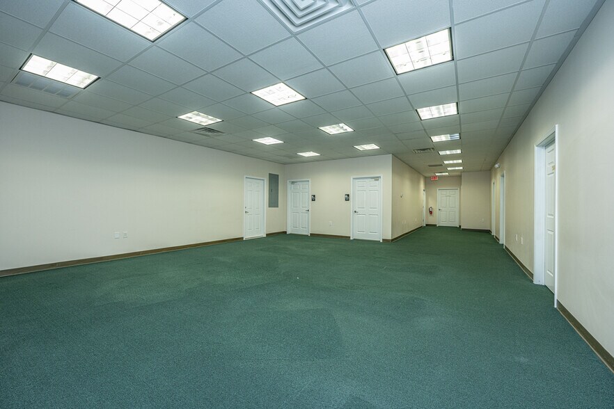 More Photos Of 901 Old Trolley Rd, Summerville Medical For Lease