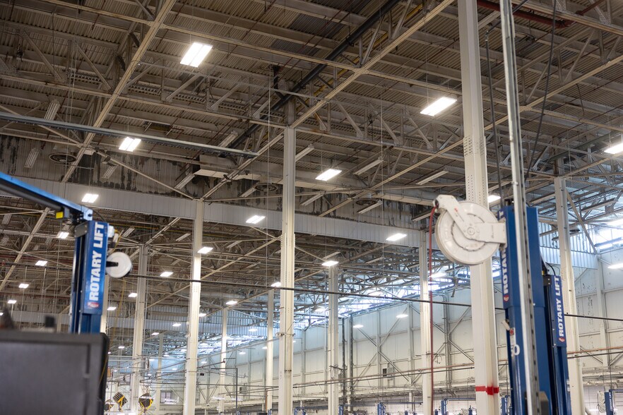 More Photos Of 20001 Euclid Ave, Euclid Warehouse For Lease