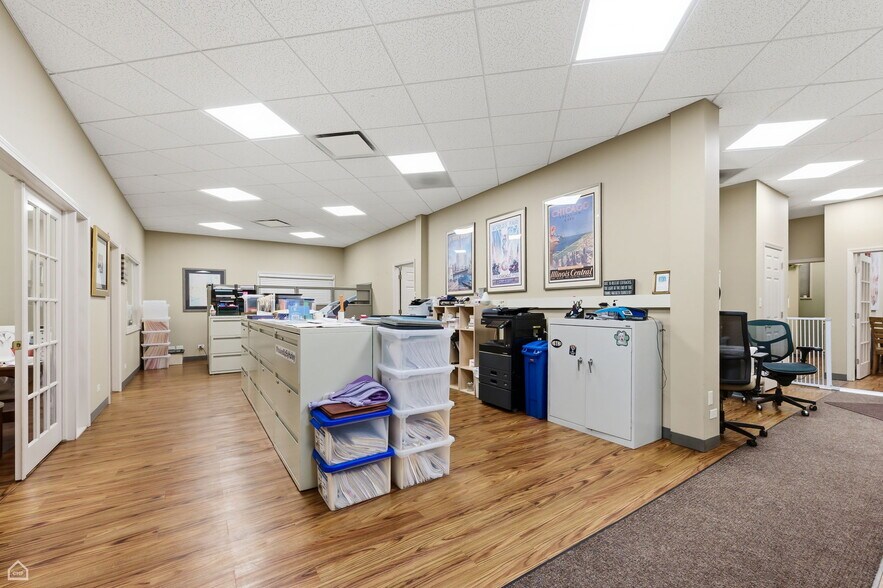 More Photos Of 6200 S Oakley Ave, Chicago Warehouse For Sale