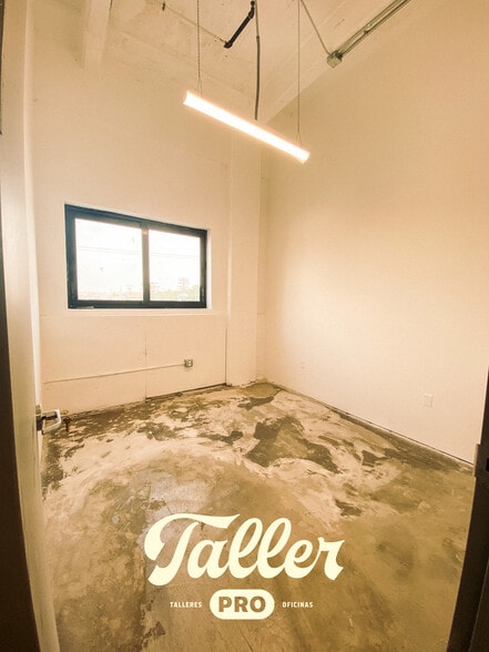 More Photos Of 901 E 31st St, Los Angeles Manufacturing For Lease