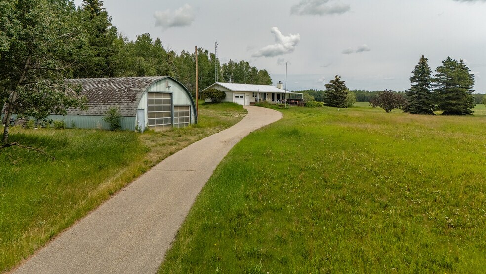 More Photos Of Highway 20 Township Road 392 @ Hwy 20, Sylvan Lake Land For Sale