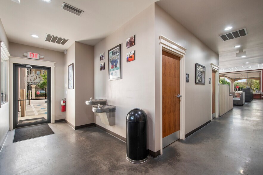 More Photos Of 1581 Berwick Dr, Champions Gate Carwash For Sale