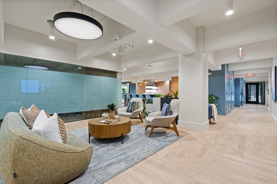 More Photos Of 101 N Union St, Alexandria Office For Lease