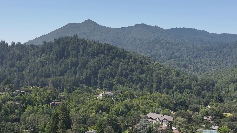 More Photos Of 128 Greenfield Ave, San Anselmo Freestanding For Lease