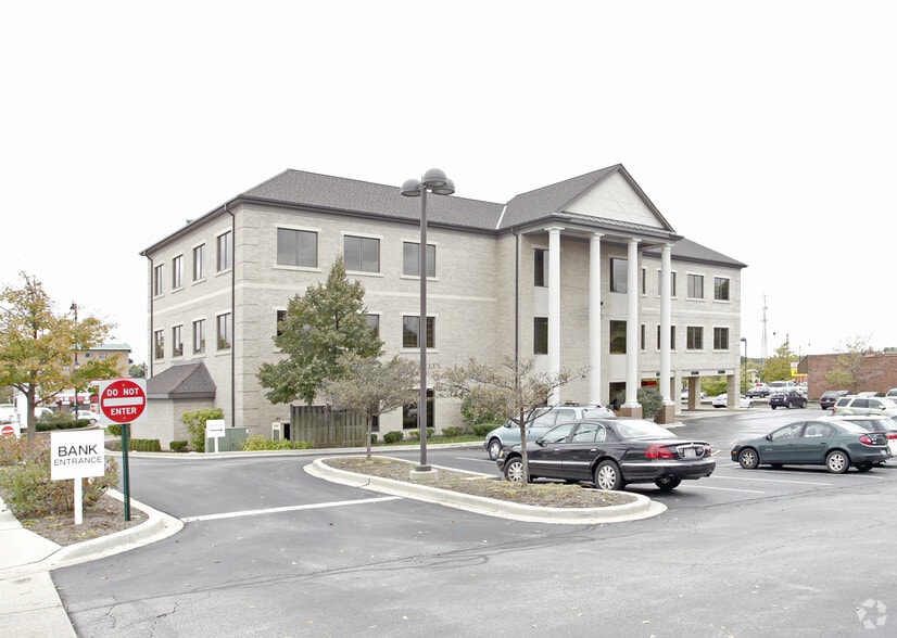 Primary Photo Of 500 Roosevelt Rd, Glen Ellyn Office For Lease
