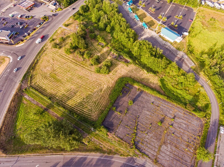 More Photos Of 1695 Main St, Ferndale Land For Lease