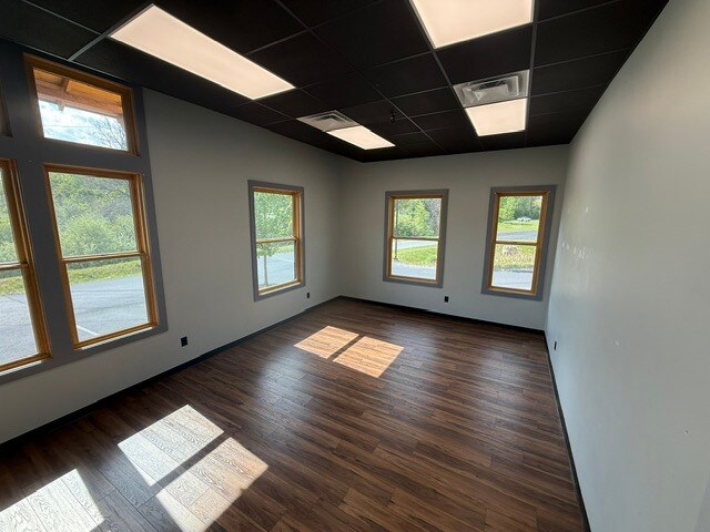 More Photos Of 520 Lew Dewitt Blvd, Waynesboro Medical For Lease