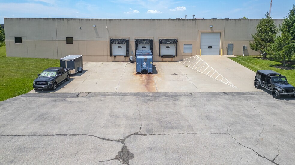 More Photos Of 8450 Duke Blvd, Mason Warehouse For Lease