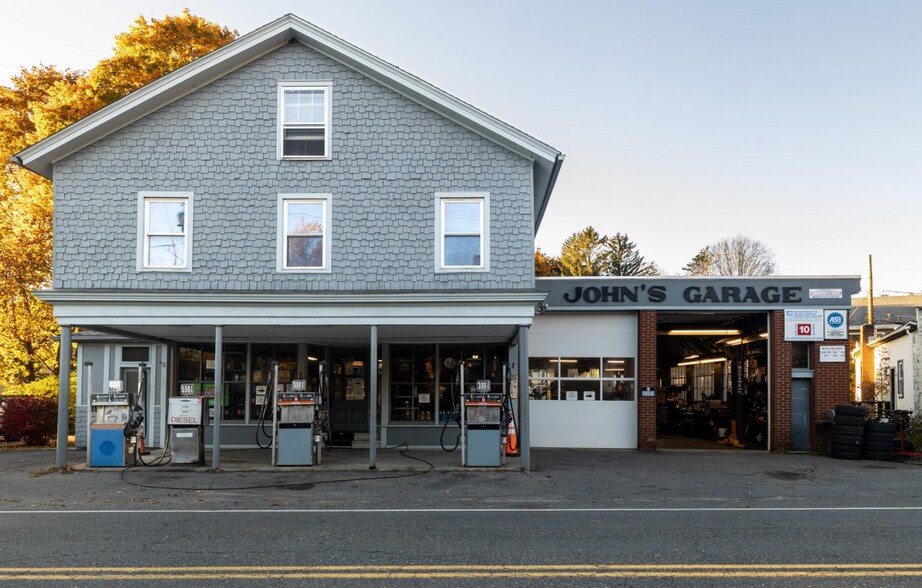 Primary Photo Of 163 Front St, Housatonic General Retail For Sale