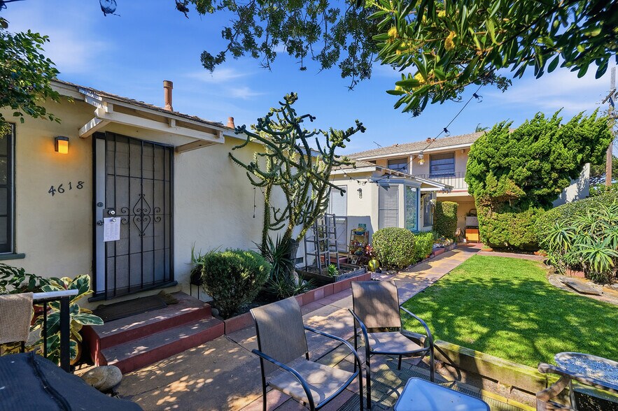 More Photos Of 4618 Voltaire St, San Diego Multifamily For Sale