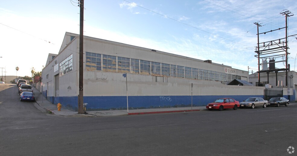 Primary Photo Of 2910 Humboldt St, Los Angeles Warehouse For Lease