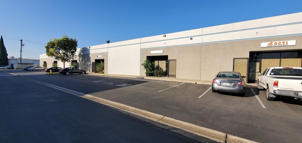 More Photos Of 1305 E Saint Gertrude Pl, Santa Ana Warehouse For Lease