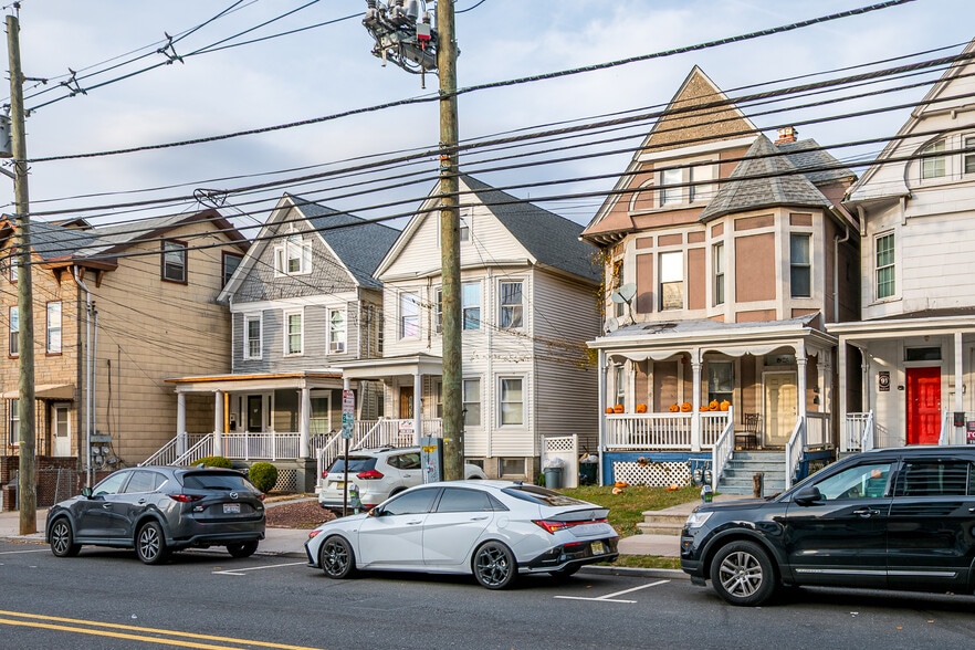 Primary Photo Of 93 Easton Ave, New Brunswick Multifamily For Sale