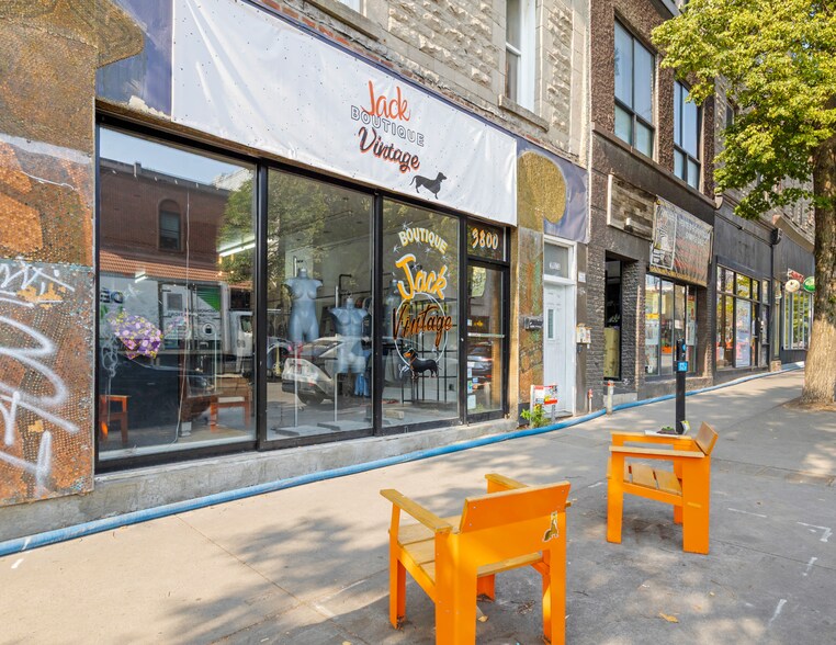 Primary Photo Of 3800 Boul Saint-Laurent, Montréal Storefront Retail Residential For Lease