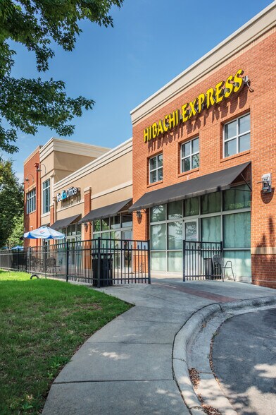 More Photos Of 2908 Oak Lake Blvd, Charlotte Unknown For Lease