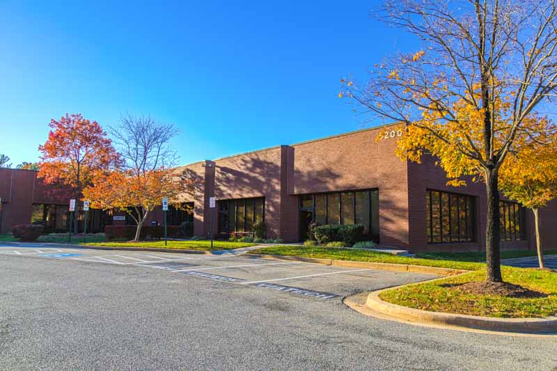 Primary Photo Of 5200 Philadelphia Way, Lanham Showroom For Lease