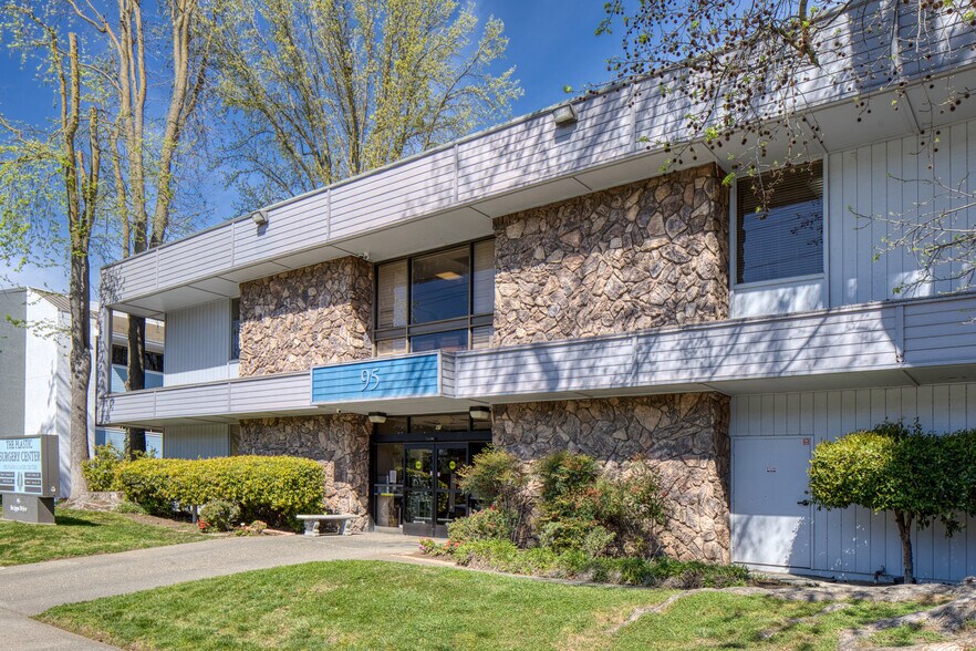 Primary Photo Of 95 Scripps Dr, Sacramento Medical For Sale