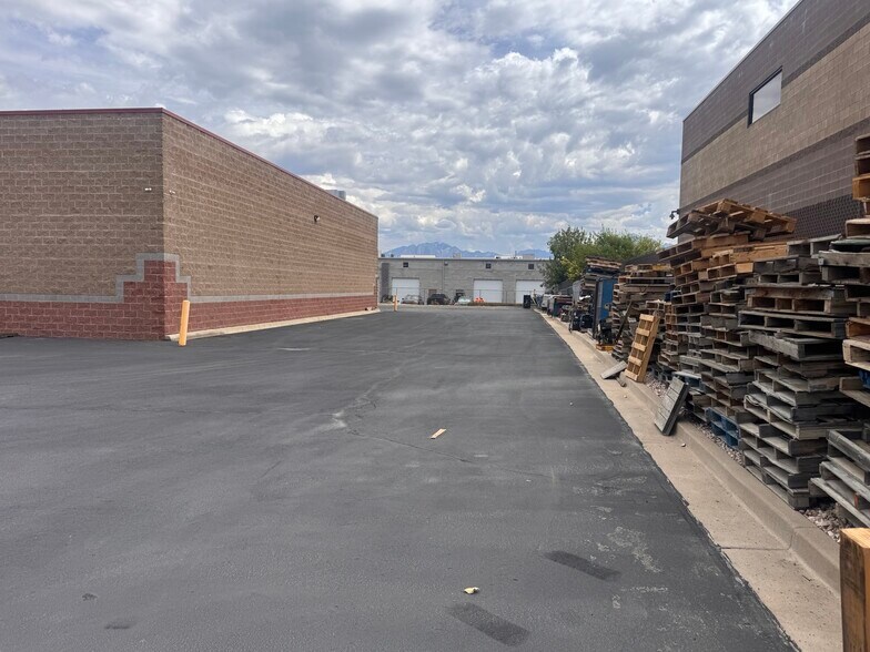 More Photos Of 4617 W Skyhawk Dr, West Jordan Industrial For Sale