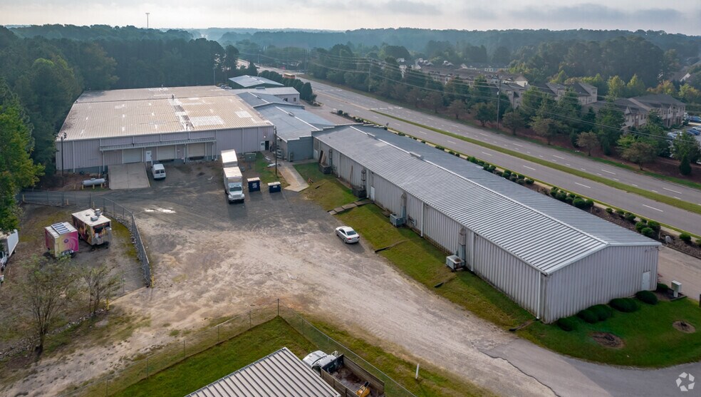 More Photos Of 3800 Tryon Rd, Raleigh Warehouse For Lease