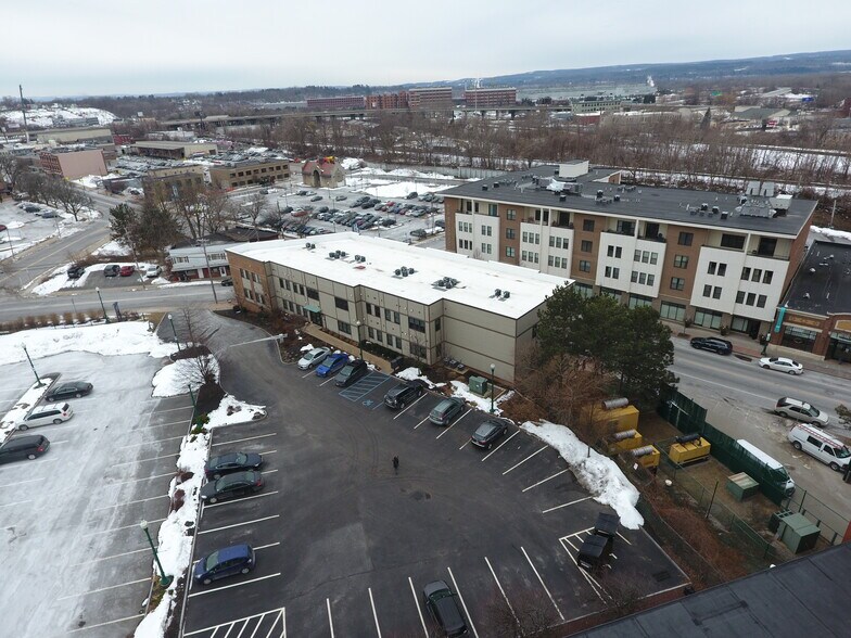 More Photos Of 245 Broadway, Schenectady Apartments For Lease