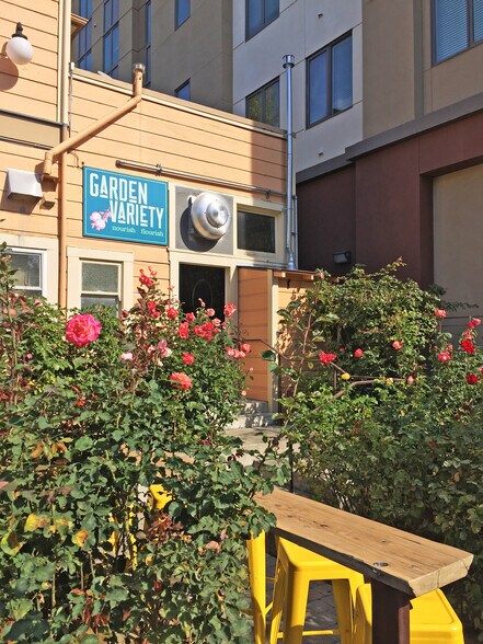 More Photos Of 1960 University Ave, Berkeley Medical For Lease