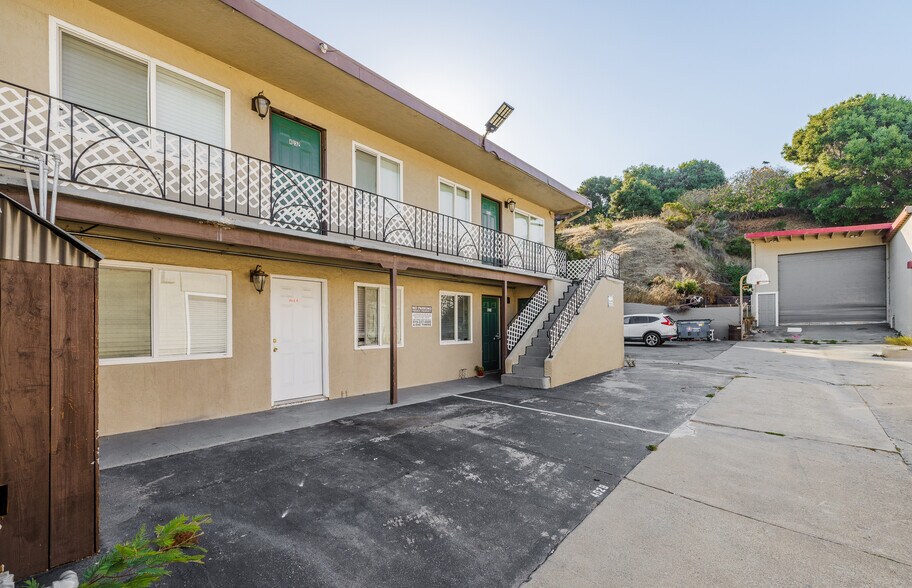 More Photos Of 4022 San Pablo Dam Rd, El Sobrante Storefront Retail Residential For Sale