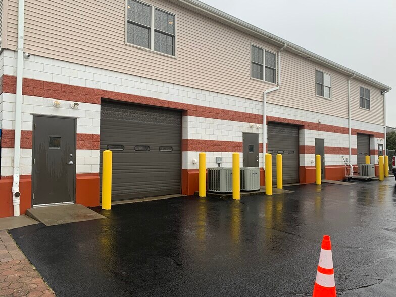 More Photos Of 399 Oak St, South Amboy Flex For Lease