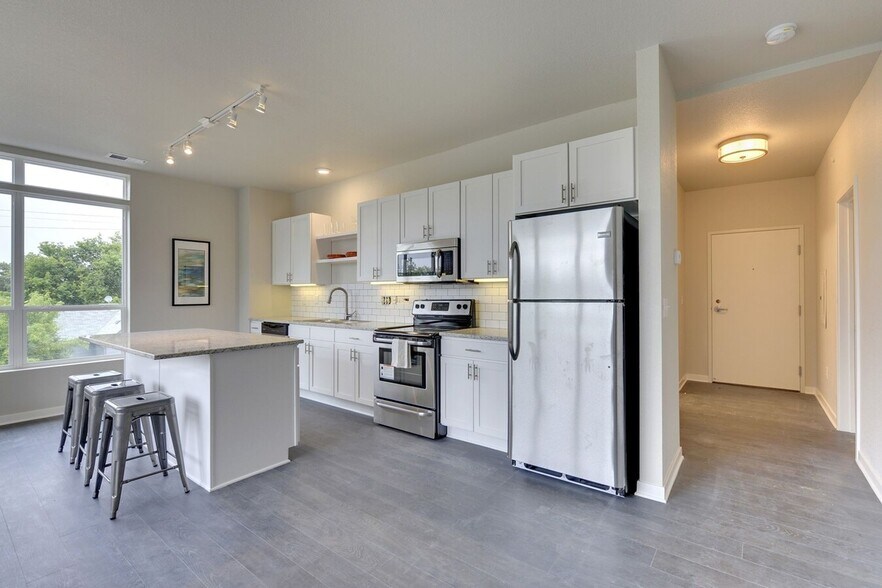 More Photos Of 4101 W 31st St, Saint Louis Park Apartments For Sale