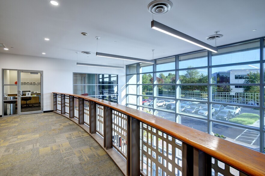 More Photos Of 700 Alexander Park, Princeton Office For Lease