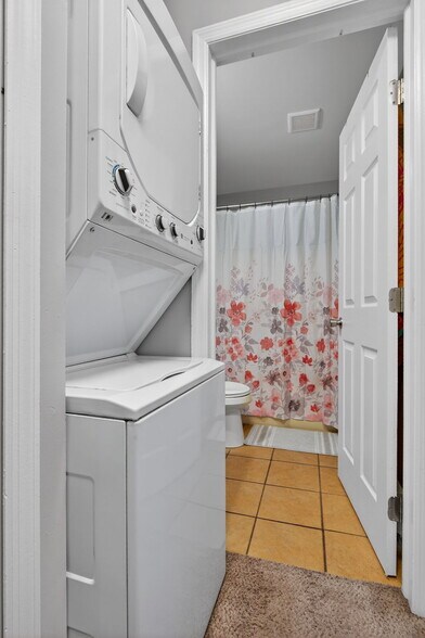 More Photos Of 196 Stone House Ln, Columbia Apartments For Sale